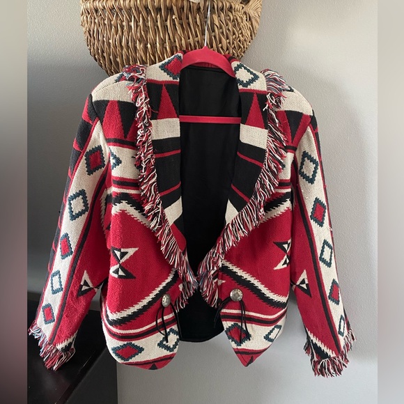 Vintage ITS IN THE BAG Woven Fringed Blanket Jacket Conchos Tassels USA Medium - Picture 2 of 11